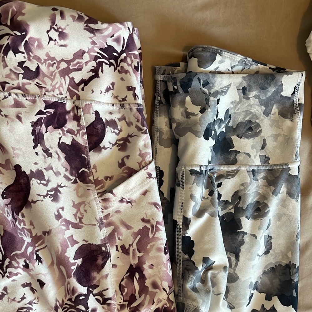 Lot of 2 Workout Leggings